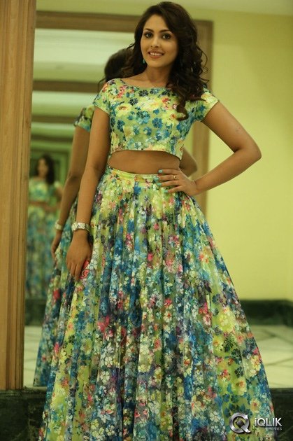 Madhu-Shalini-at-Cheekati-Raajyam-Movie-Audio-Launch